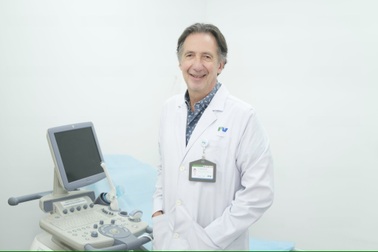 Bác sĩ Gilles Blache - chuyên gia phẫu thuật ung thư phụ khoa đã trở lại FV