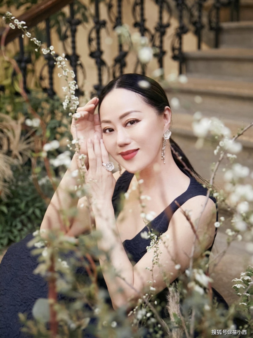 Nguyên mẫu Câu chuyện Hoa Hồng: Mỹ nhân khiến 2 đại gia phá sản - 6 Nguyên mẫu Câu chuyện Hoa Hồng: Mỹ nhân khiến 2 đại gia phá sản - 6