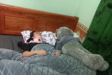 Vụ nữ sinh lớp 11 bị đánh hội đồng ở Thanh Hóa: Các bị can vẫn đi học