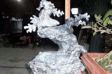 Lạ mắt với bonsai đá, giá chục triệu