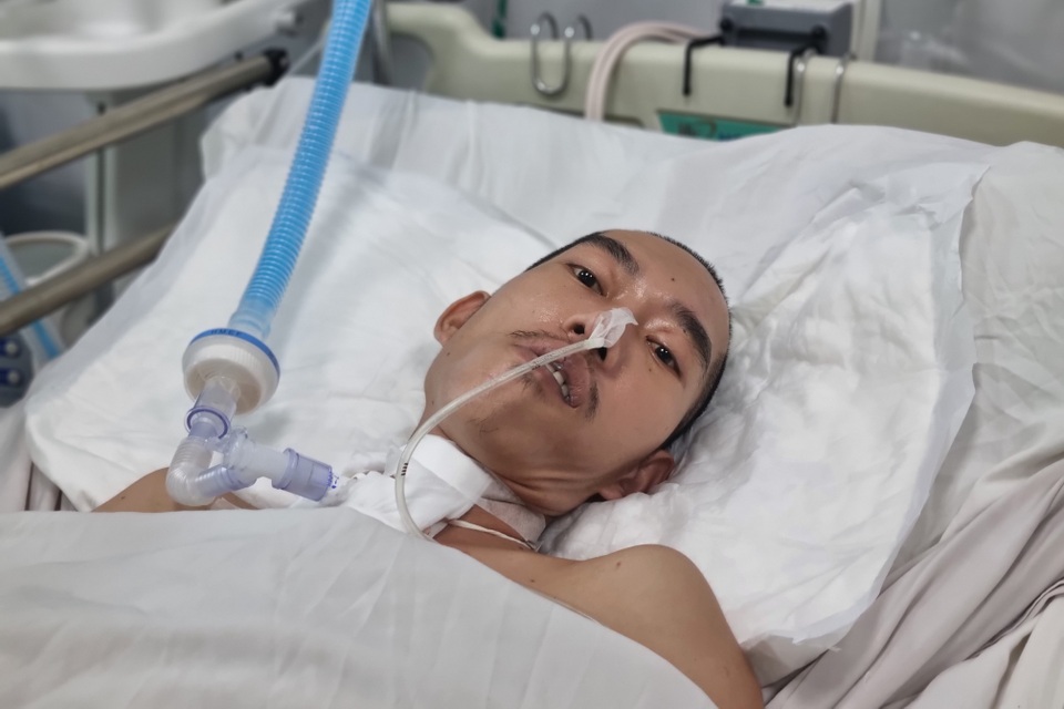 Bạn đọc Dân trí giúp người mẹ nghèo bán ruộng cứu con số tiền 68 triệu đồng - 2 Bạn đọc Dân trí giúp người mẹ nghèo bán ruộng cứu con số tiền 68 triệu đồng - 2