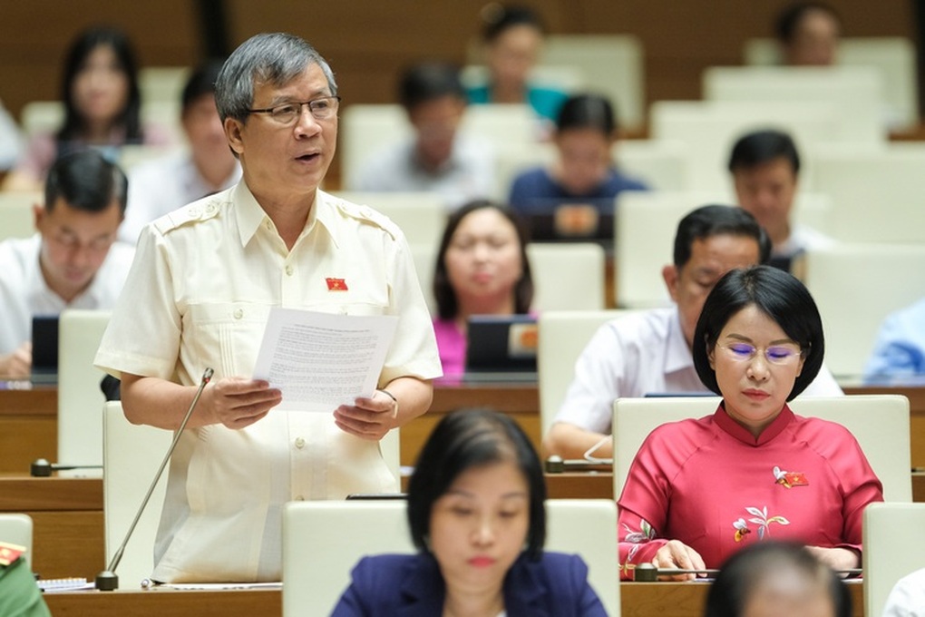 Đại biểu Quốc hội Nguyễn Anh Trí đề xuất xây dựng Luật Bản dạng giới - 1 Đại biểu Quốc hội Nguyễn Anh Trí đề xuất xây dựng Luật Bản dạng giới - 1