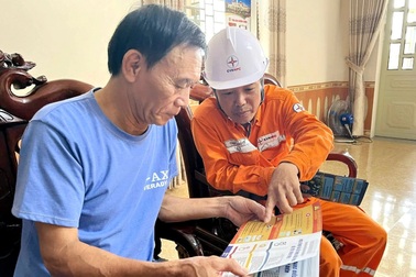 Phú Thọ lý giải hóa đơn tiền điện tăng cao trong tháng 8