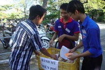 Đà Nẵng: 600 suất bánh mì miễn phí tiếp sức sĩ tử 