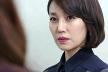 Nàng dâu "thánh... soi"