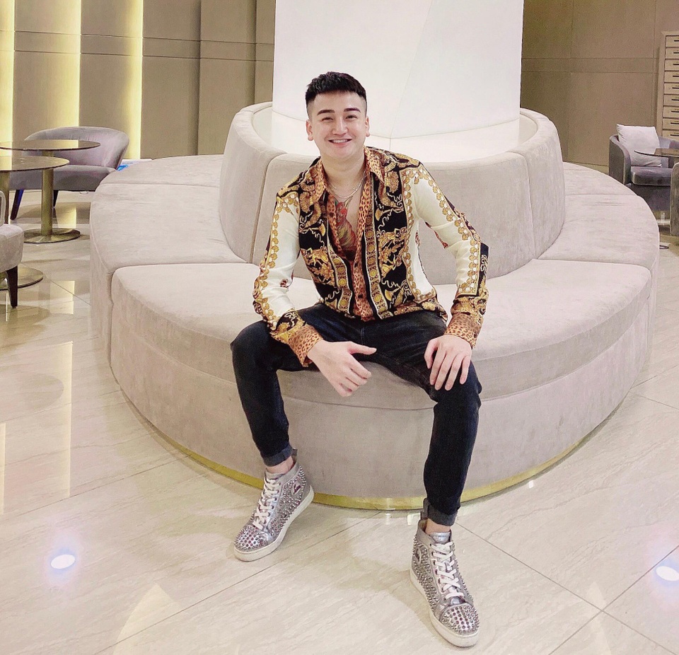 Phong cách thời trang của Thánh Troll Đặng Duy Long - 4 Phong cách thời trang của Thánh Troll Đặng Duy Long - 4