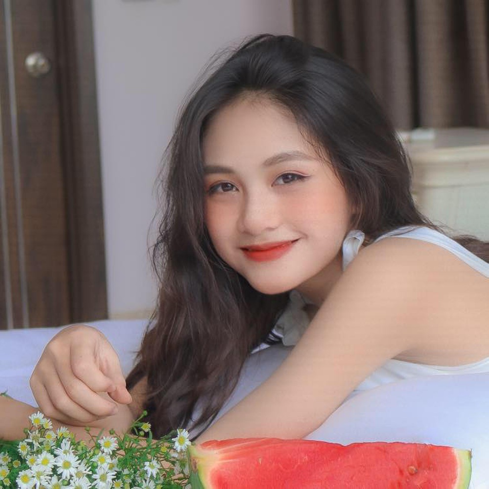 Thiếu nữ Hòa Bình xinh lung linh trong bộ ảnh chia tay mái trường - 5 Thiếu nữ Hòa Bình xinh lung linh trong bộ ảnh chia tay mái trường - 5