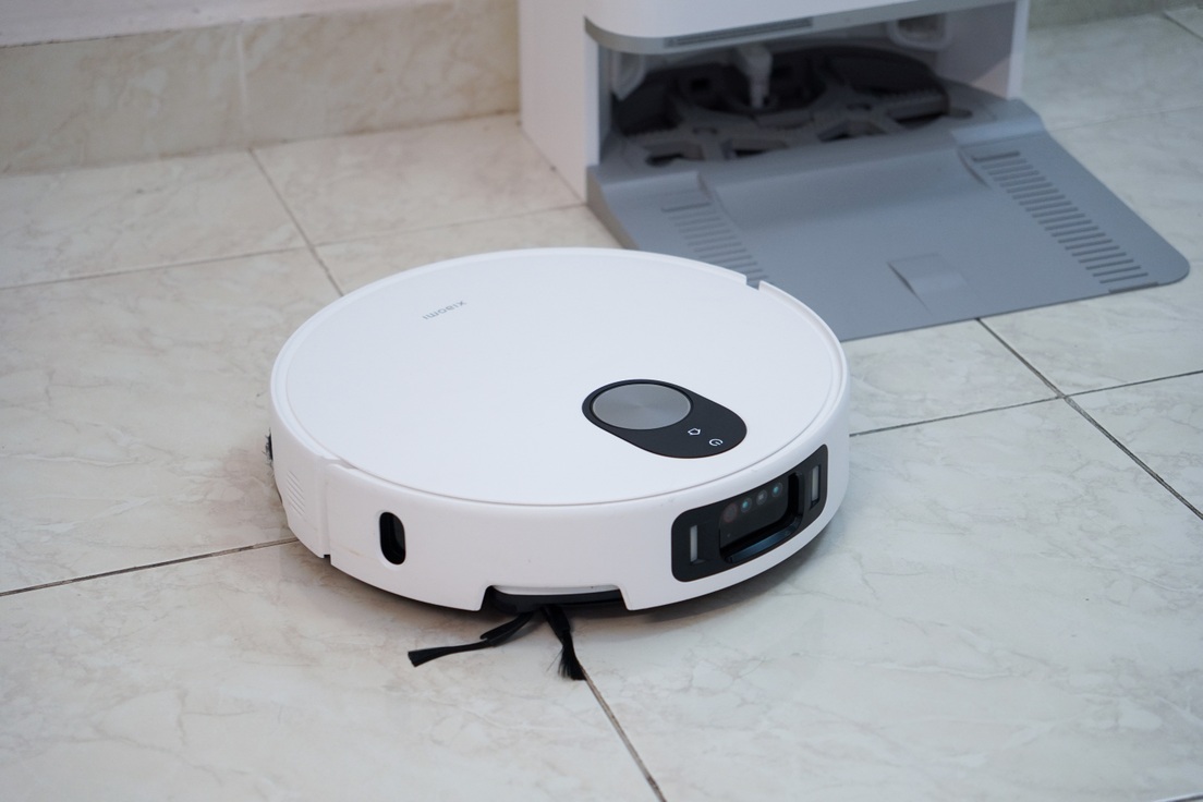 Đánh giá chi tiết robot hút bụi Xiaomi Robot Vacuum 5 Pro