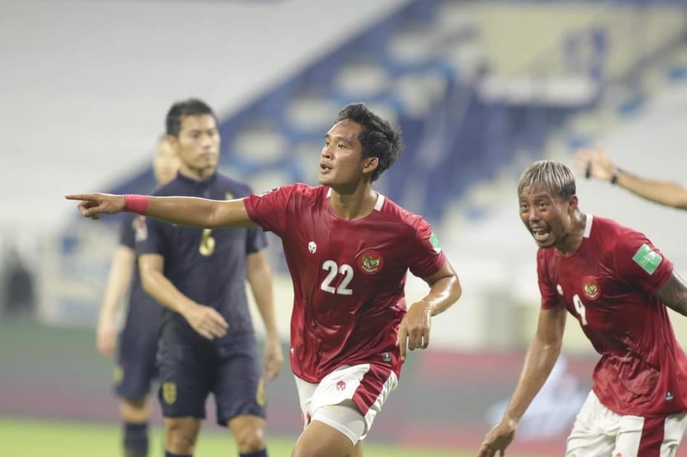 Thái Lan 2-2 Indonesia: Kết quả thất vọng với đoàn quân HLV Nishino - 3 Thái Lan 2-2 Indonesia: Kết quả thất vọng với đoàn quân HLV Nishino - 3