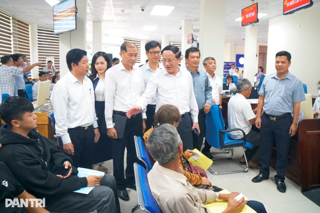 Chạy thử mô hình chính quyền 2 cấp: Xử lý hồ sơ tách thửa chỉ mất 5 phút - 3 Chạy thử mô hình chính quyền 2 cấp: Xử lý hồ sơ tách thửa chỉ mất 5 phút - 3