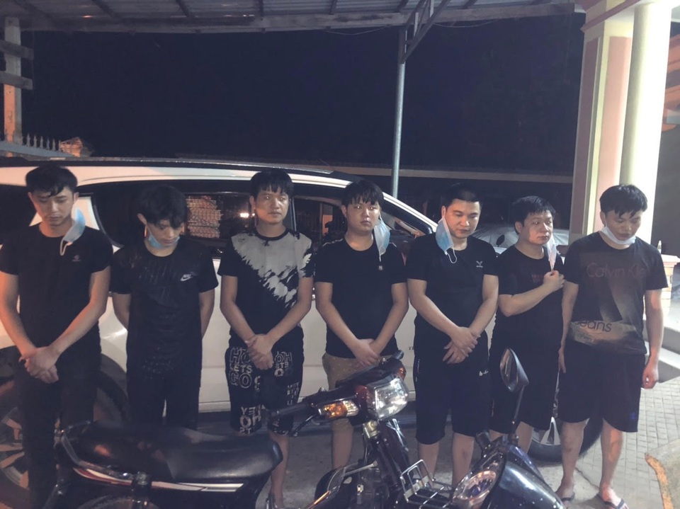 Chặn kịp thời vụ 7 người Trung Quốc xuất cảnh chui sang Campuchia - 2 Chặn kịp thời vụ 7 người Trung Quốc xuất cảnh chui sang Campuchia - 2