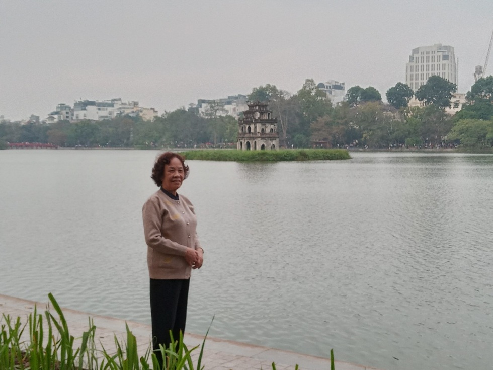 Học trò sống sót sau trận bom B52 kể ký ức đau thương về GS Đặng Văn Ngữ - 9 Học trò sống sót sau trận bom B52 kể ký ức đau thương về GS Đặng Văn Ngữ - 9