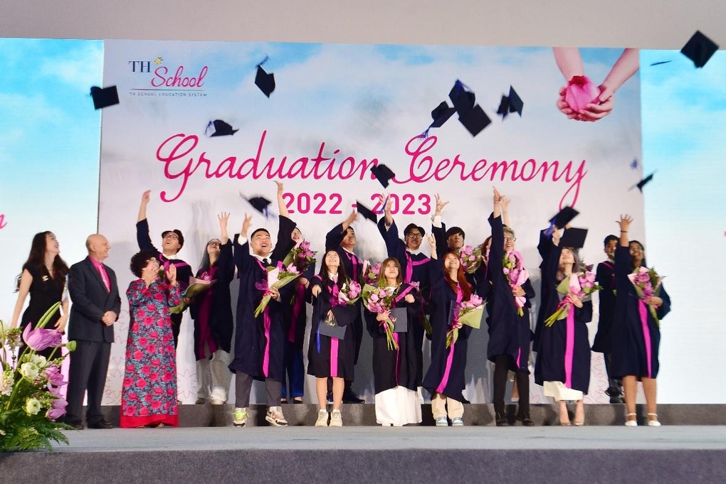 TH School tổ chức lễ tốt nghiệp niên khóa 2022-2023 - 1 TH School tổ chức lễ tốt nghiệp niên khóa 2022-2023 - 1
