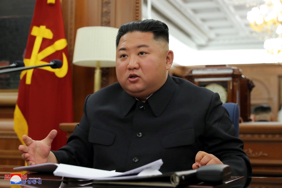 Ông Kim Jong-un chủ trì hội nghị quân sự giữa lúc căng thẳng với Mỹ - 3 Ông Kim Jong-un chủ trì hội nghị quân sự giữa lúc căng thẳng với Mỹ - 3