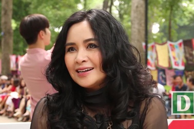 Diva Thanh Lam tiết lộ lí do vì sao có hiện tượng nghệ sĩ mặc hàng nhái