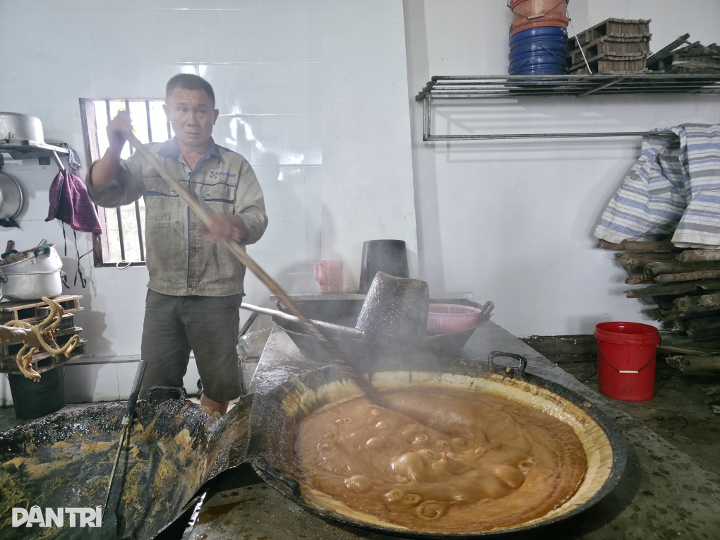 Người miền Tây xứ Nghệ và hành trình hơn sáu thập kỷ giữ vị ngọt nghề xưa - 1 Người miền Tây xứ Nghệ và hành trình hơn sáu thập kỷ giữ vị ngọt nghề xưa - 1