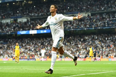 C.Ronaldo càng bùng nổ, Real Madrid càng… lo?