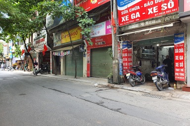 Hàng quán đóng cửa sang nhượng, dân quanh Công ty Rạng Đông thi nhau bán nhà