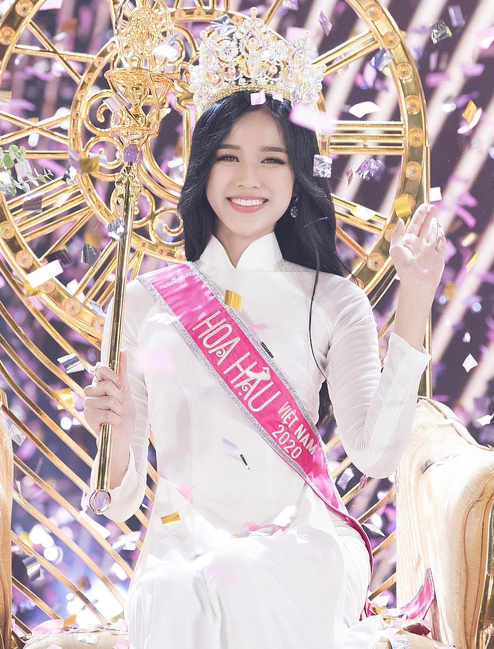 Hoa hậu cấy lúa Đỗ Thị Hà và 3 mỹ nhân Việt thi quốc tế năm 2021 - 3 Hoa hậu cấy lúa Đỗ Thị Hà và 3 mỹ nhân Việt thi quốc tế năm 2021 - 3
