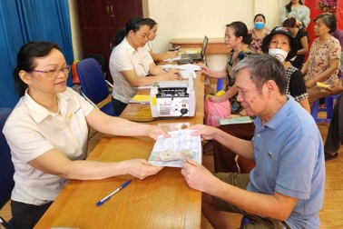 3.500 chủ hộ kinh doanh được chi bù trăm triệu, bắt đầu có lương hưu