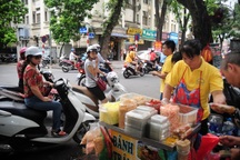 Làm gì để vừa có thu nhập, vừa có thời gian chăm con sau khi nghỉ sinh?