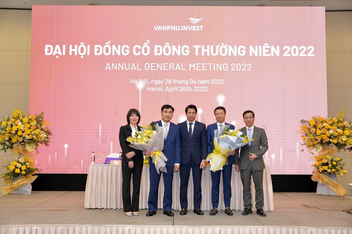 Văn Phú - Invest tổ chức thành công đại hội cổ đông 2022, chia cổ tức 10% - 3 Văn Phú - Invest tổ chức thành công đại hội cổ đông 2022, chia cổ tức 10% - 3