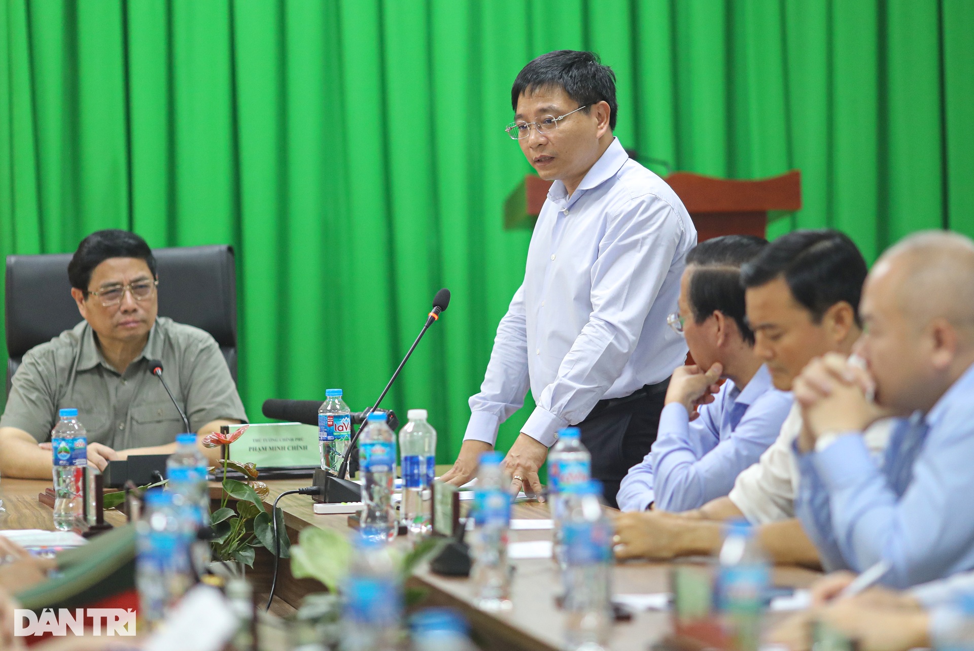 Thủ tướng Phạm Minh Chính khảo sát đại công trường Vành đai 3 dịp Tết - 13 Thủ tướng Phạm Minh Chính khảo sát đại công trường Vành đai 3 dịp Tết - 13