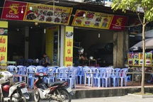 Hà Nội: Quán nhậu đìu hiu vắng khách, thất thu sau Nghị định 100