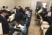 Phóng viên bị cấm tác nghiệp tại nơi ông Trump và Abe chơi golf