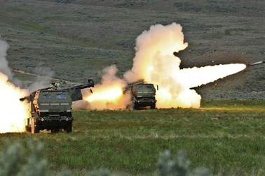 Ukraine nói đã trở thành bãi thử vũ khí cho phương Tây