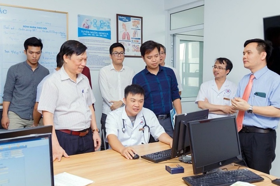 Đã có 10 bệnh viện trên cả nước bỏ hoàn toàn bệnh án giấy - 2 Đã có 10 bệnh viện trên cả nước bỏ hoàn toàn bệnh án giấy - 2