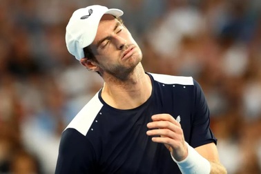 Andy Murray nhiễm Covid-19 ngay trước ngày tới Australia