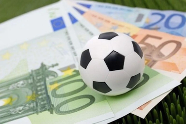 Phá đường dây cá độ bóng đá quy mô 50 tỷ đồng/tháng