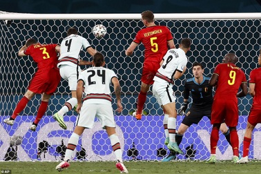 Những khoảnh khắc Bồ Đào Nha cay đắng rời cuộc chơi tại Euro 2020