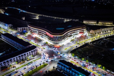Vincom Mega Mall Royal Island - Tâm điểm bán lẻ, giải trí quy tụ loạt thương hiệu lớn