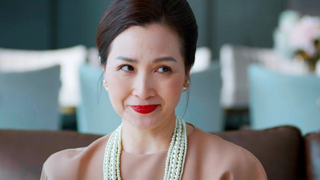 Khánh Huyền tuổi 54: Sống thảnh thơi, hé lộ về ông xã kín tiếng - 2 Khánh Huyền tuổi 54: Sống thảnh thơi, hé lộ về ông xã kín tiếng - 2