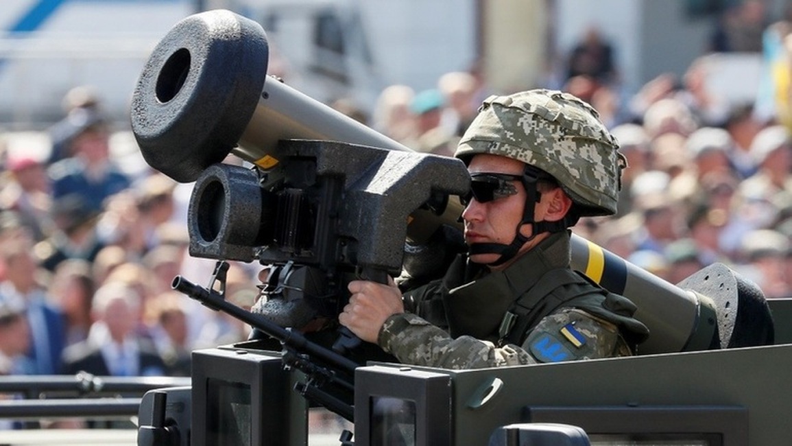Mỹ chuyển hàng trăm tên lửa cho Ukraine - 1 Mỹ chuyển hàng trăm tên lửa cho Ukraine - 1