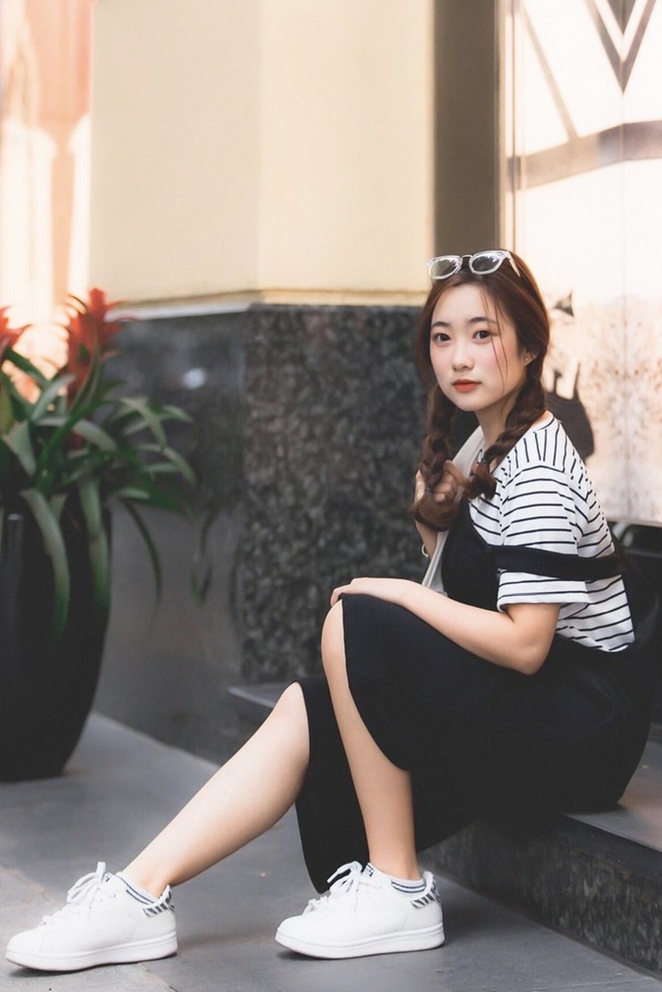 Cô giáo dạy Toán là mẫu ảnh kiêm photographer - 4 Cô giáo dạy Toán là mẫu ảnh kiêm photographer - 4