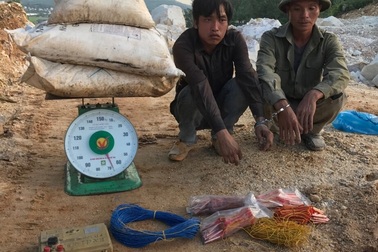 Hai đối tượng nổ mìn trái phép trong công trường cầu vượt cao tốc