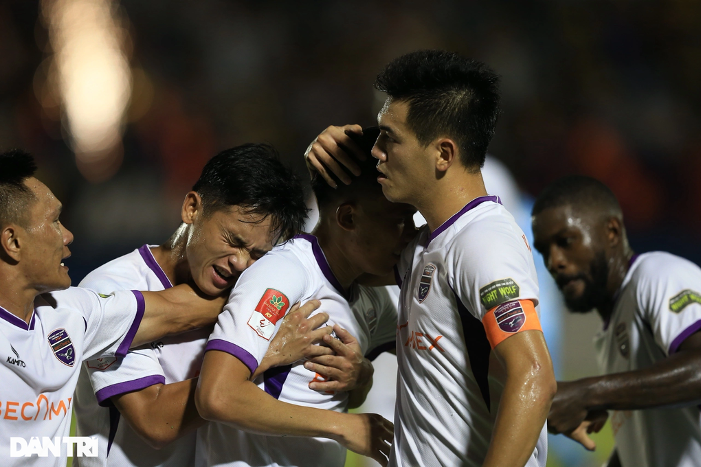 HLV Lê Huỳnh Đức bình thản dù Bình Dương dẫn đầu V-League - 3 HLV Lê Huỳnh Đức bình thản dù Bình Dương dẫn đầu V-League - 3