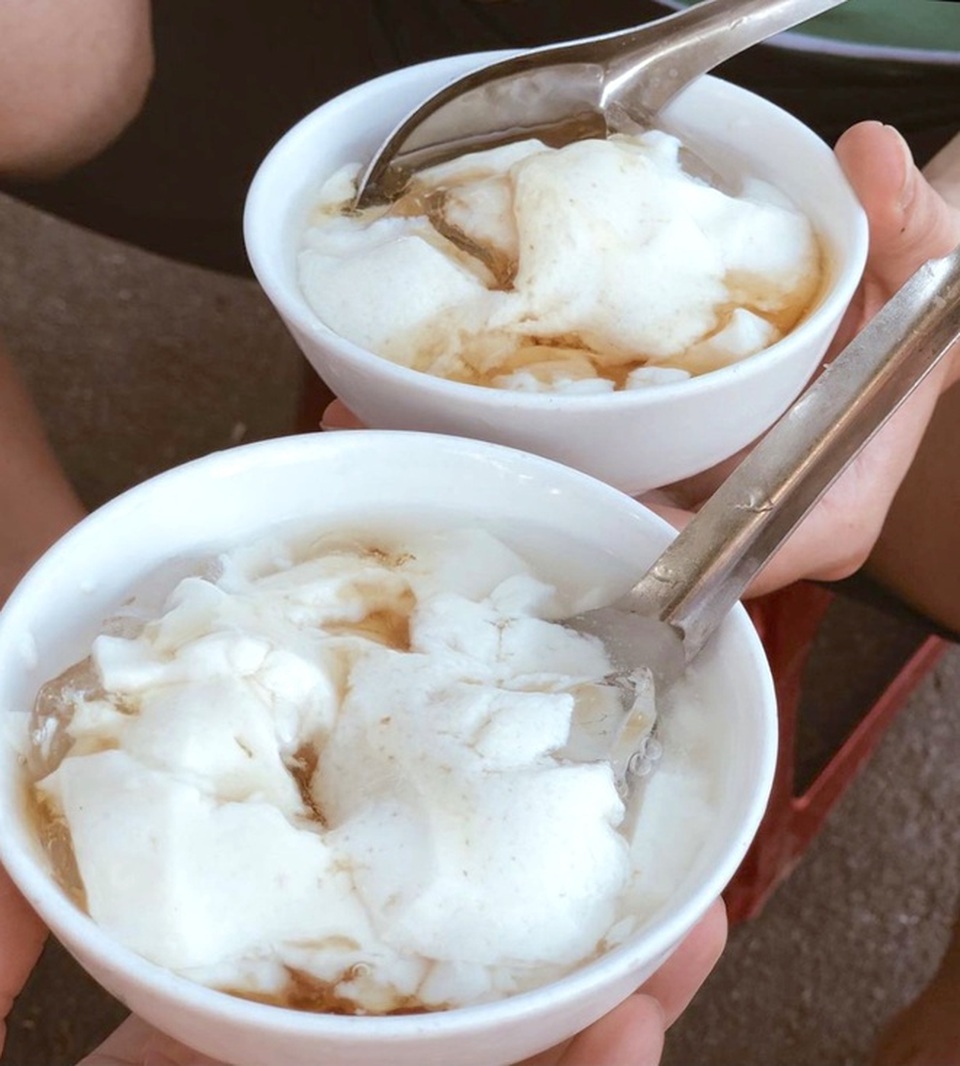 Thưởng thức loạt món giải khát mát lạnh độc lạ, giá bình dân ở Việt Nam - 3 Thưởng thức loạt món giải khát mát lạnh độc lạ, giá bình dân ở Việt Nam - 3