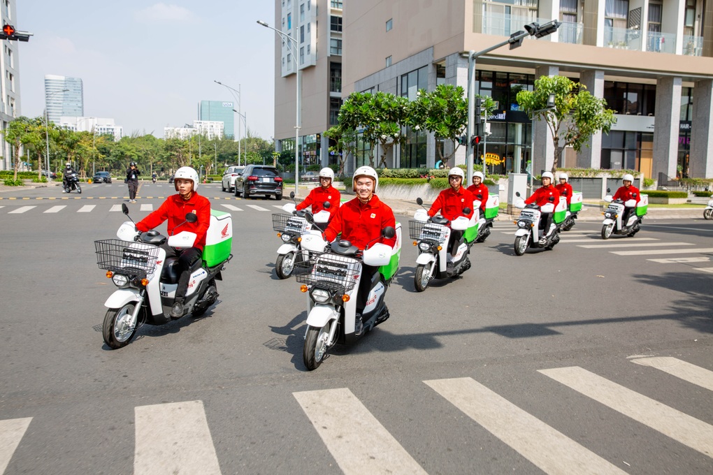 Honda Việt Nam hợp tác Lotteria Việt Nam triển khai dự án dùng xe điện giao hàng - 3 Honda Việt Nam hợp tác Lotteria Việt Nam triển khai dự án dùng xe điện giao hàng - 3