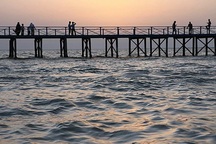 Các nhà khoa học dự báo mực nước biển Caspi có thể hạ xuống 18 mét