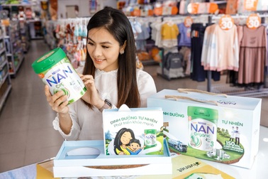 Bác sĩ bày cách "đọc vị" sữa bột, bánh ăn dặm hữu cơ cho trẻ