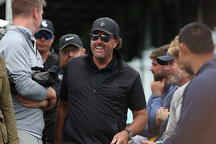 Phil Mickelson đánh giá cao hệ thống các giải golf mới