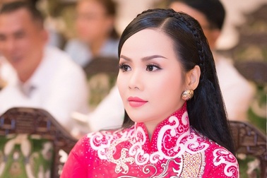 Doanh nhân Đặng Huỳnh Thanh – "bông hồng thép" Tài sắc vẹn toàn