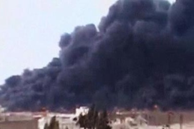 Đường ống dẫn dầu Syria bốc cháy dữ dội