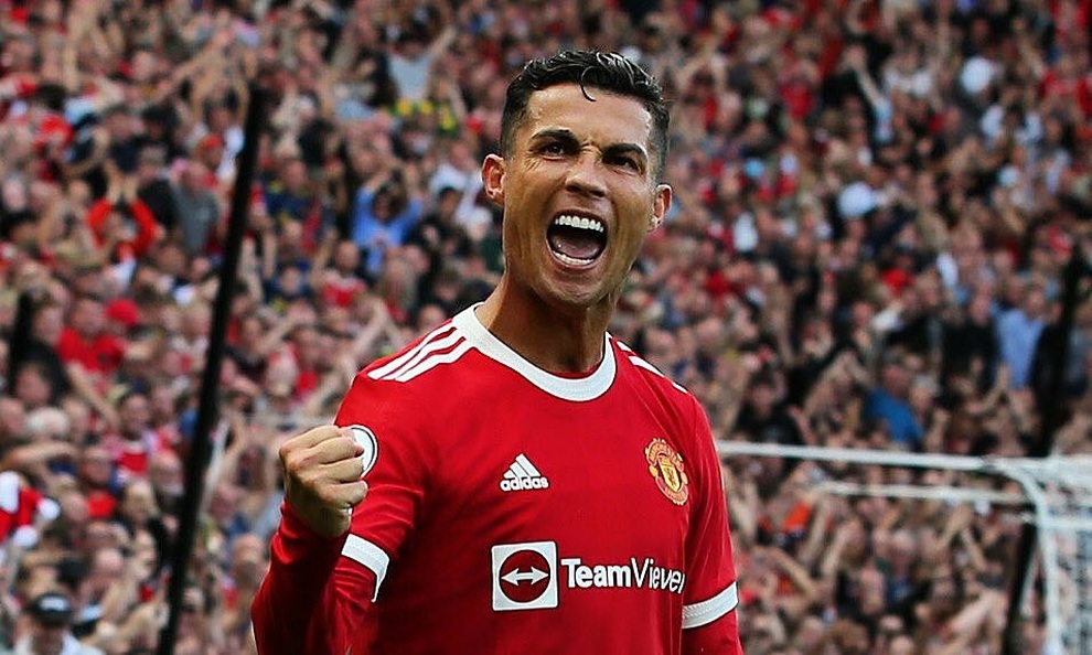 Vì sao C.Ronaldo thăng hoa, còn Messi bế tắc ở đội bóng mới? - 2 Vì sao C.Ronaldo thăng hoa, còn Messi bế tắc ở đội bóng mới? - 2