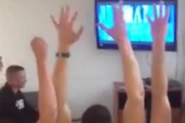 Video lính thủy đánh bộ Mỹ hát "Let It Go" gây sốt YouTube