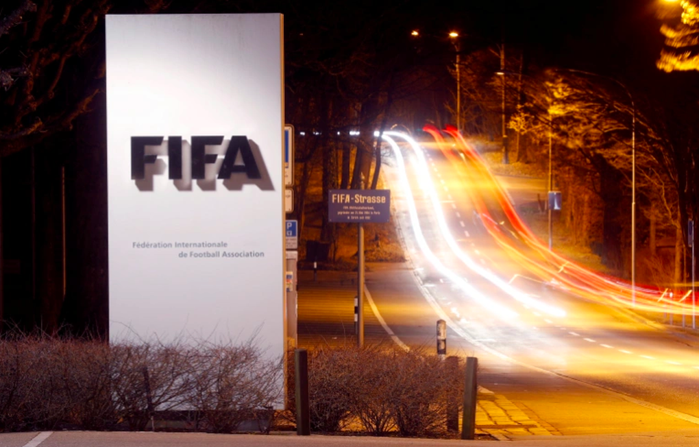Choáng với số tiền khổng lồ FIFA kiếm được từ World Cup - 3 Choáng với số tiền khổng lồ FIFA kiếm được từ World Cup - 3